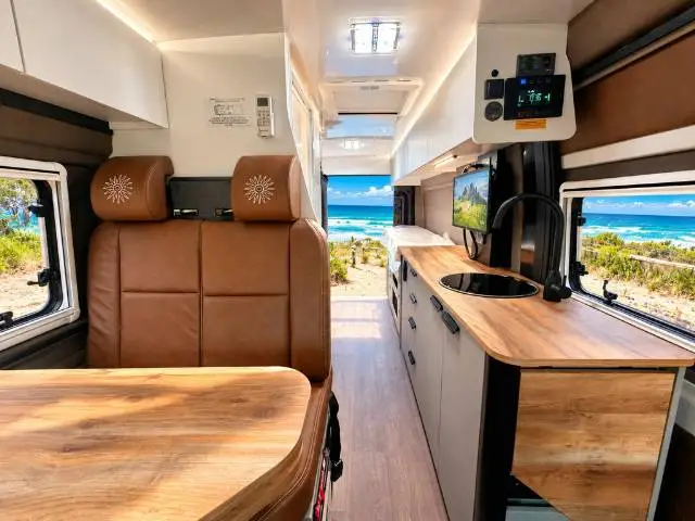 NEW 2026 AVIDA TREK V6452 E