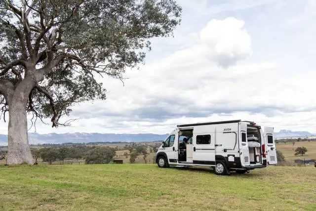 NEW 2026 AVIDA TREK V6452