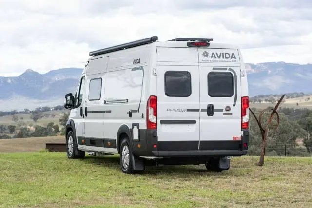 NEW 2026 AVIDA TREK V6452