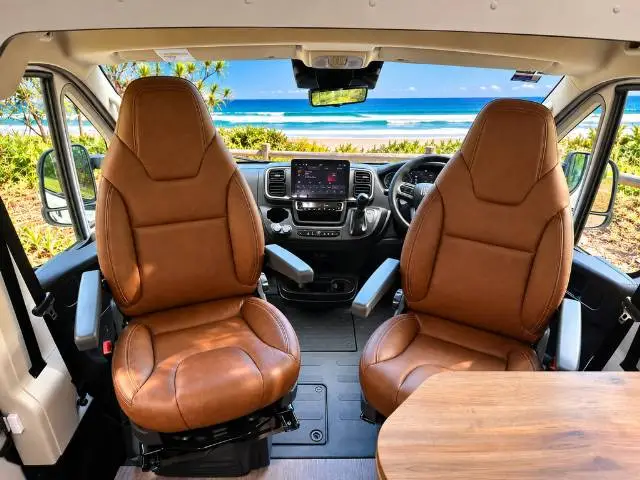 NEW 2026 AVIDA TREK V6452 E
