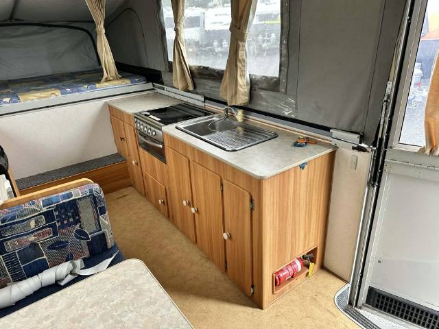 USED 2009 COROMAL F400 CAMPER TRAILER 1 AXLE