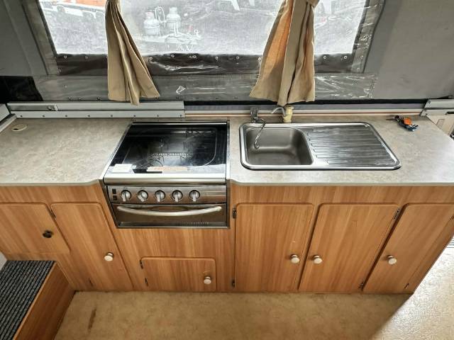 USED 2009 COROMAL F400 CAMPER TRAILER 1 AXLE