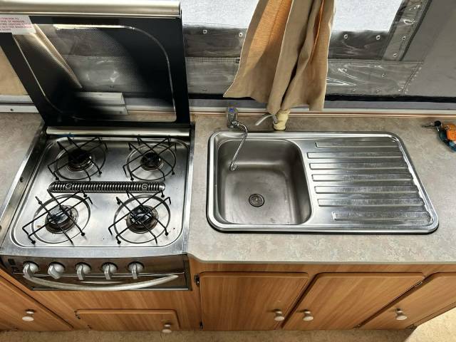 USED 2009 COROMAL F400 CAMPER TRAILER 1 AXLE