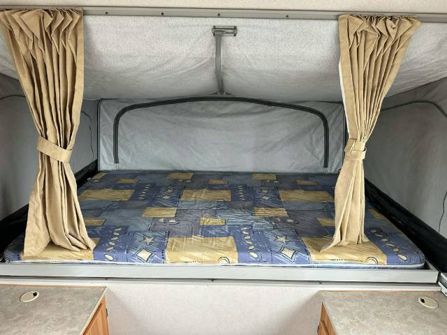 USED 2009 COROMAL F400 CAMPER TRAILER 1 AXLE