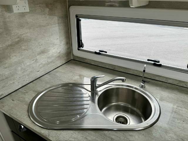 USED 2018 OPTION RV TRACTION CARAVAN 2 AXLE