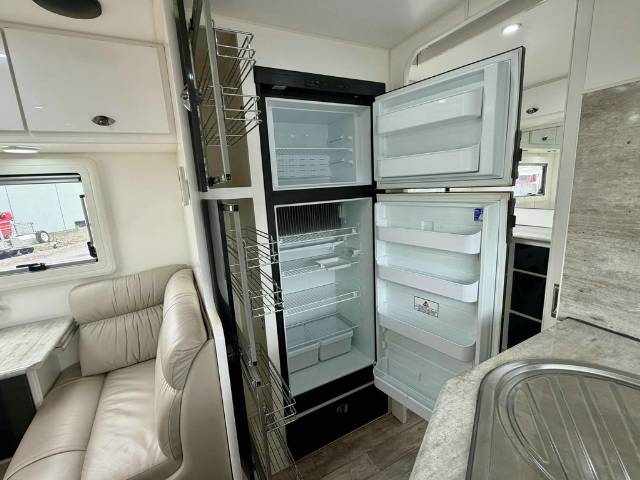 USED 2018 OPTION RV TRACTION CARAVAN 2 AXLE