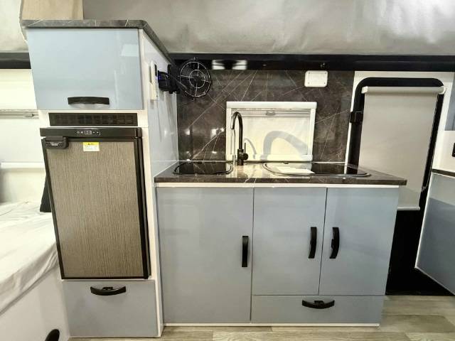 USED 2024 SNOWY RIVER SRH15 FAMILY HYBRID 1 AXLE