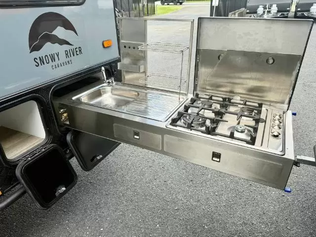 USED 2024 SNOWY RIVER SRH15 FAMILY