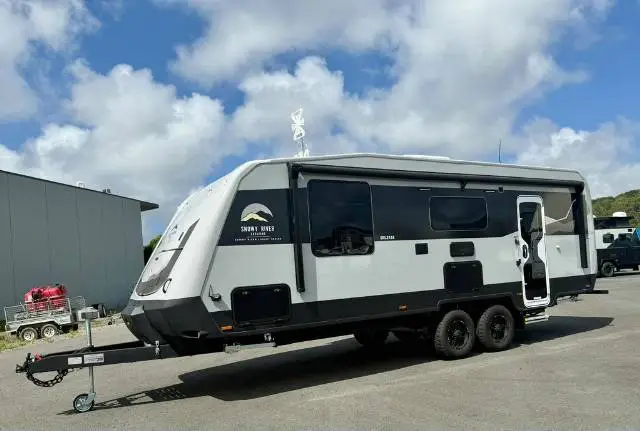 NEW 2025 SNOWY RIVER SRL216S