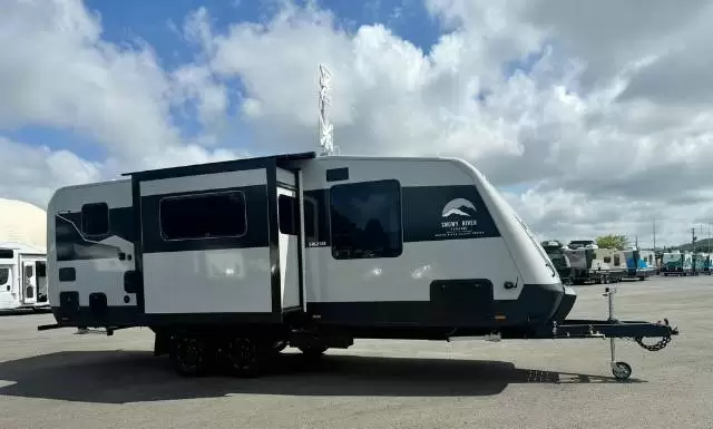 NEW 2025 SNOWY RIVER SRL216S