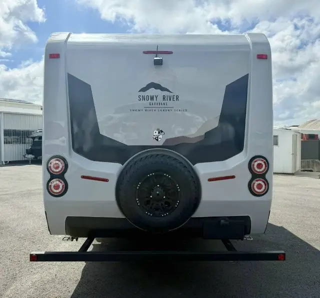 NEW 2025 SNOWY RIVER SRL216S