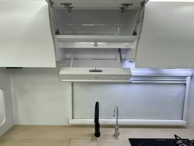 NEW 2025 SNOWY RIVER SRL220S