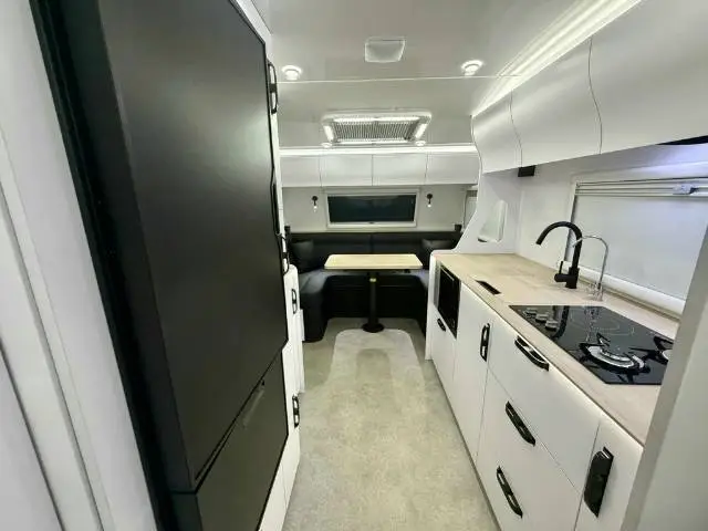NEW 2025 SNOWY RIVER SRL220S