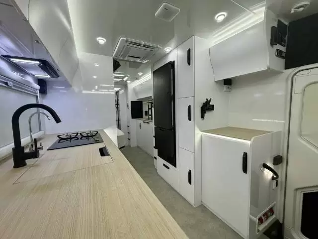 NEW 2025 SNOWY RIVER SRL220S