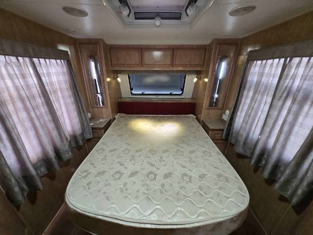 USED 2011 GOLDEN EAGLE EUREKA CARAVAN 2 AXLE
