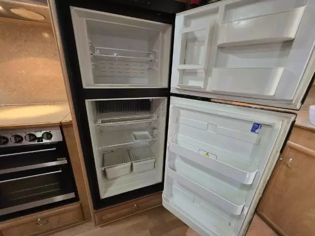 USED 2011 GOLDEN EAGLE EUREKA