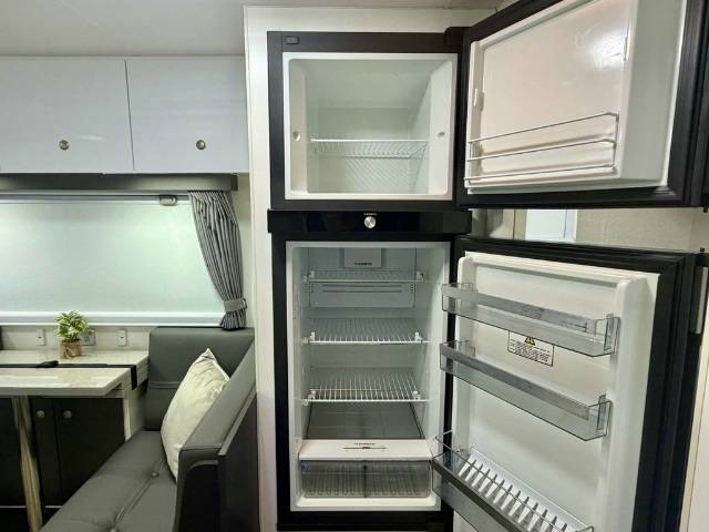 USED 2021 SPINIFEX CARAVANS XSCAPE CARAVAN 2 AXLE