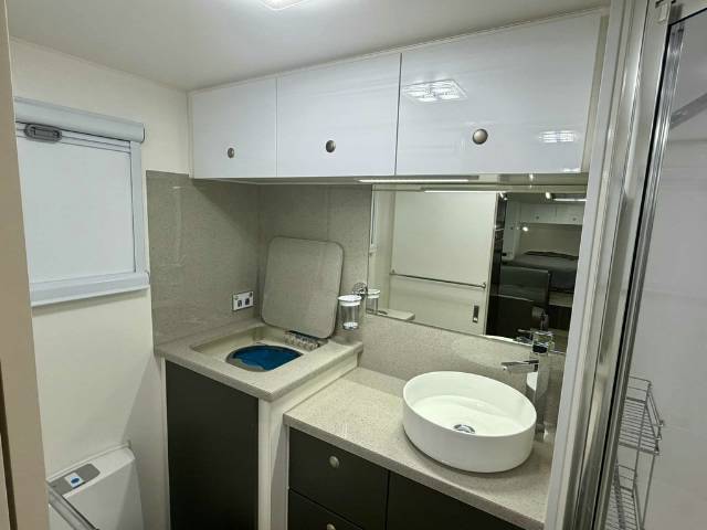 USED 2021 SPINIFEX CARAVANS XSCAPE CARAVAN 2 AXLE