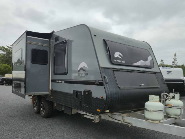 USED 2023 SNOWY RIVER SRC21S SLIDE CARAVAN 2 AXLE