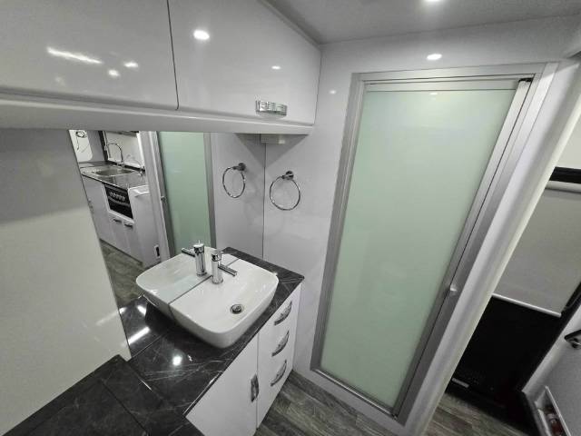 USED 2023 SNOWY RIVER SRC21S SLIDE CARAVAN 2 AXLE