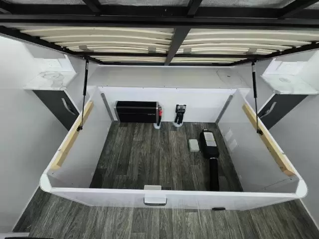 NEW 2026 SNOWY RIVER SRT18 MY26