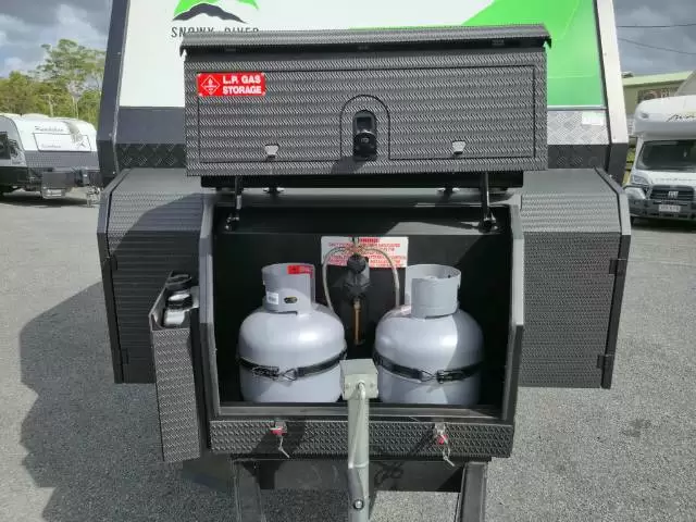 https://media-caravea.syd1.digitaloceanspaces.com/caravans/6EC15695/image-8.webp?q=D4W0UfjyvA