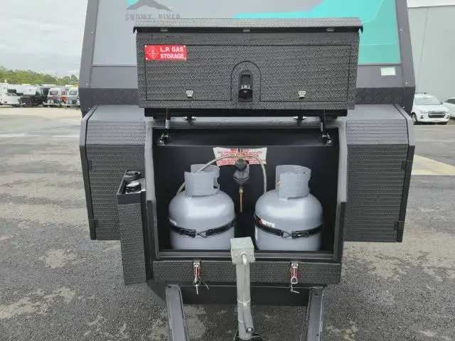 https://media-caravea.syd1.digitaloceanspaces.com/caravans/6EC15696/image-7.webp?q=uVcyTZEqhh