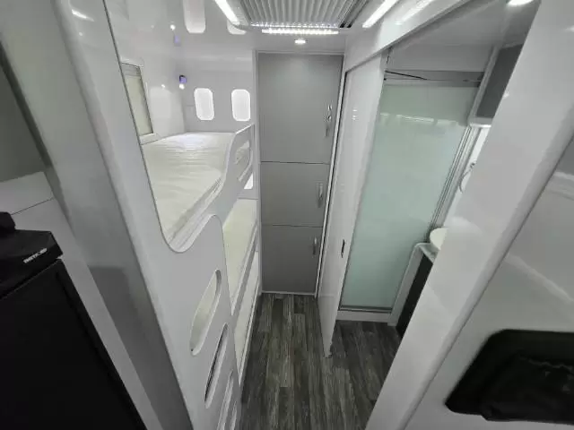 NEW 2026 SNOWY RIVER SRT22F FAMILY MY26