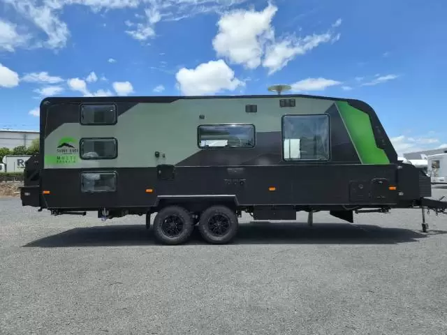 NEW 2026 SNOWY RIVER SRT22F FAMILY MY26