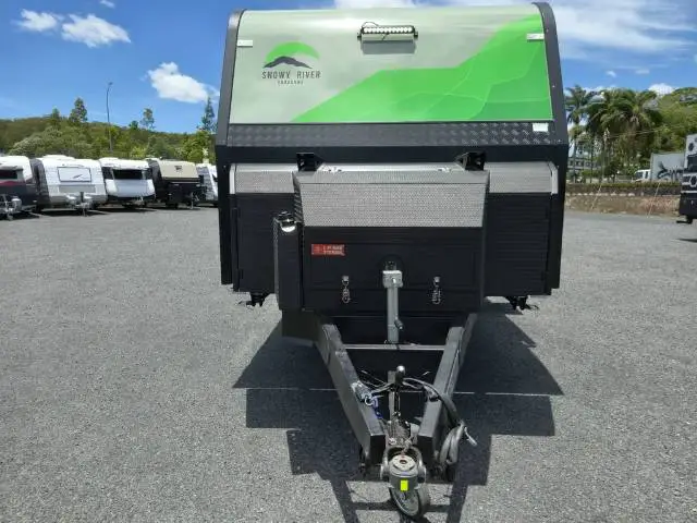 NEW 2026 SNOWY RIVER SRT22F FAMILY MY26