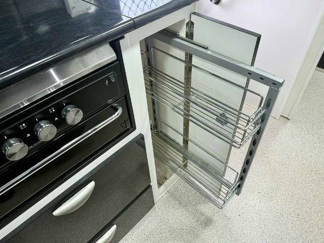 USED 2014 CRUSADER MUSKETEER ATHOS CARAVAN 2 AXLE