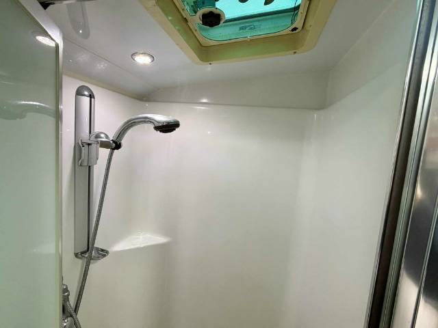 USED 2014 CRUSADER MUSKETEER ATHOS CARAVAN 2 AXLE