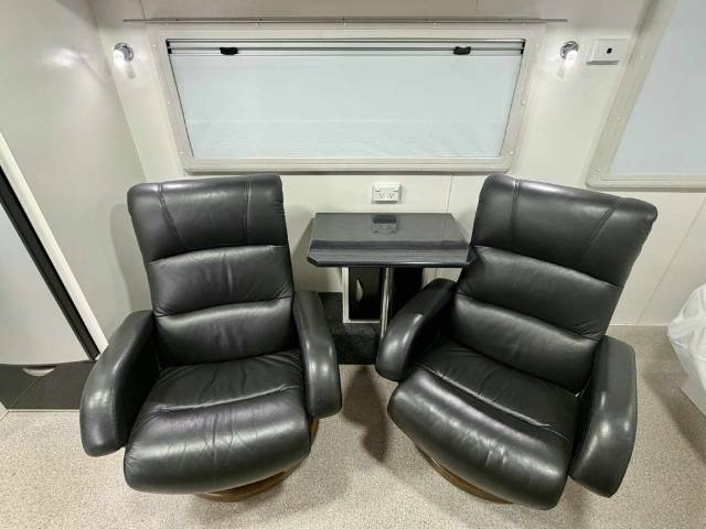 USED 2014 CRUSADER MUSKETEER ATHOS CARAVAN 2 AXLE