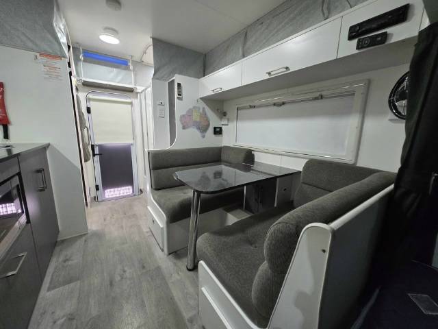 USED 2017 NEW AGE CARAVANS GECKO 11S POPTOP 1 AXLE