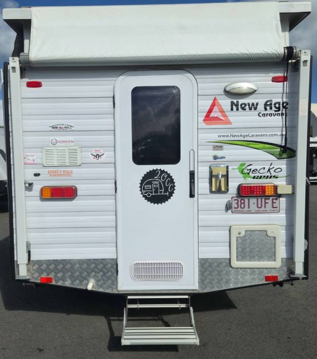USED 2017 NEW AGE CARAVANS GECKO 11S POPTOP 1 AXLE