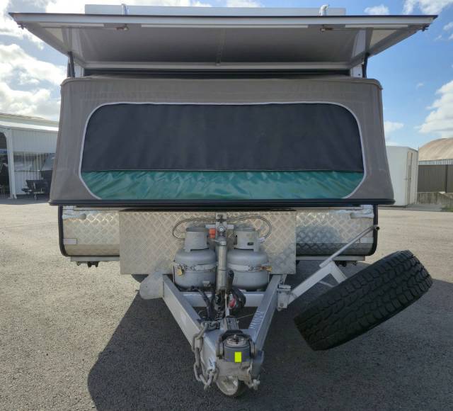 USED 2017 NEW AGE CARAVANS GECKO 11S POPTOP 1 AXLE