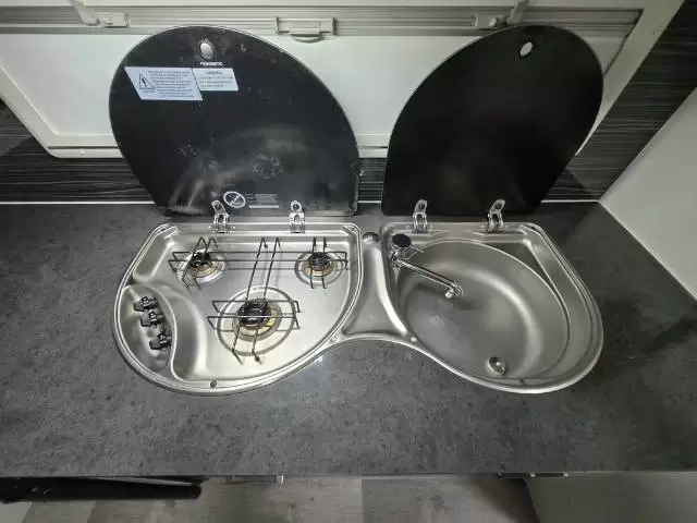 USED 2017 NEW AGE CARAVANS GECKO 11S