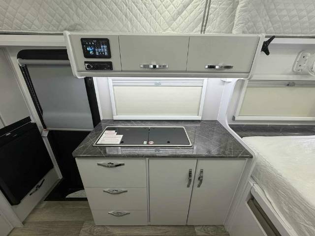 NEW 2026 SNOWY RIVER SRH15 MY26 HYBRID 2 AXLE