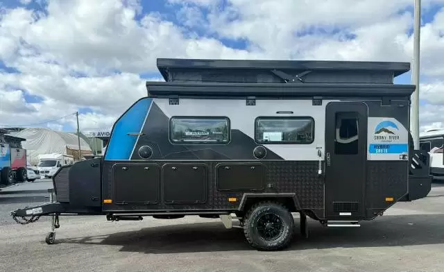 https://media-caravea.syd1.digitaloceanspaces.com/caravans/6EC15973/image-1.webp?q=P8txGOG7Oi