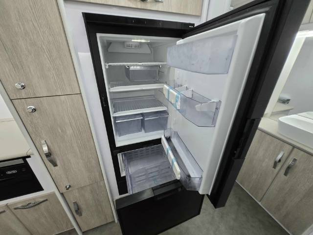 USED 2024 SNOWY RIVER SRC21 CARAVAN 2 AXLE