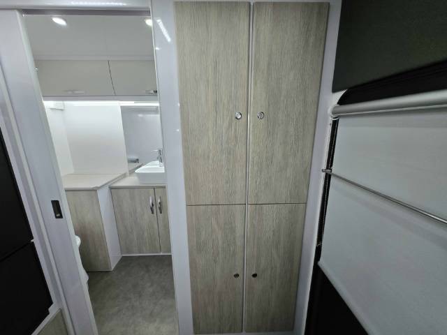 USED 2024 SNOWY RIVER SRC21 CARAVAN 2 AXLE