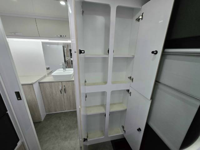 USED 2024 SNOWY RIVER SRC21 CARAVAN 2 AXLE