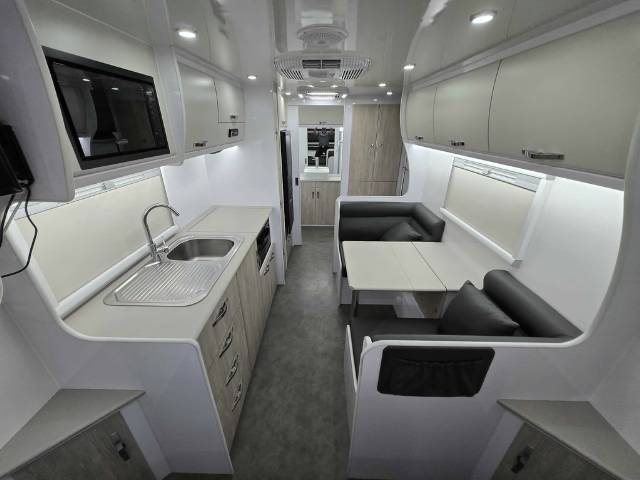 USED 2024 SNOWY RIVER SRC21 CARAVAN 2 AXLE