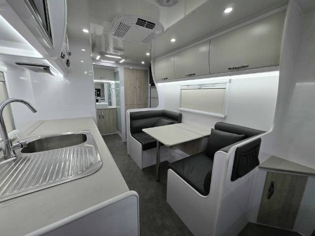 USED 2024 SNOWY RIVER SRC21 CARAVAN 2 AXLE