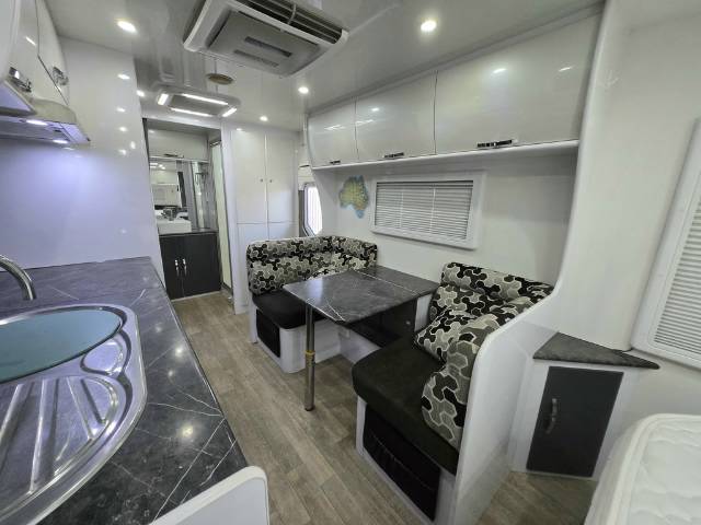 USED 2018 SNOWY RIVER SR19 CARAVAN 2 AXLE