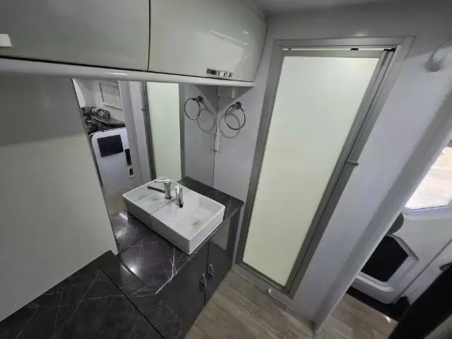 USED 2018 SNOWY RIVER SR19