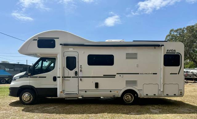 NEW 2026 AVIDA BEECHWORTH C7864 SB MOTORHOME SINGLE BEDS