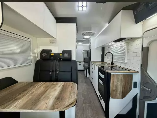 NEW 2026 AVIDA BEECHWORTH C7864 SB