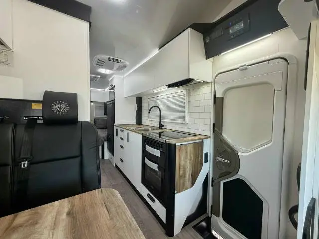 NEW 2026 AVIDA BEECHWORTH C7864 SB