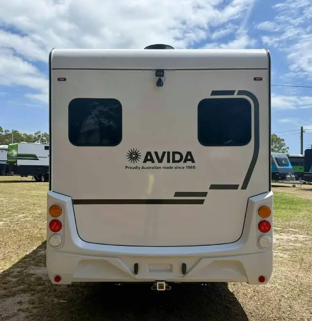 https://media-caravea.syd1.digitaloceanspaces.com/caravans/6EC16207/image-6.webp?q=B3bwT7ab1H